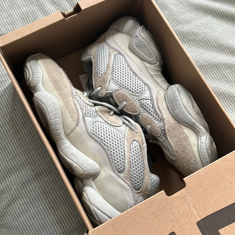 Yeezy 500’s Salt